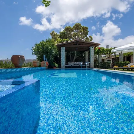Villa Arhontariki